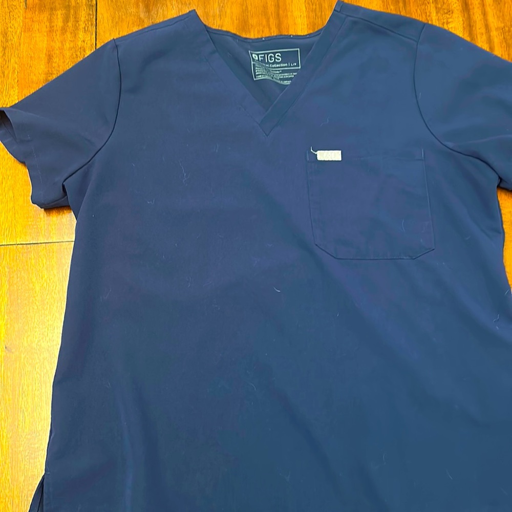 Figs large petite navy scrub top!
